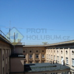 A401 Sítě proti holubům Praha átrium 60x20m - protiholubum.cz